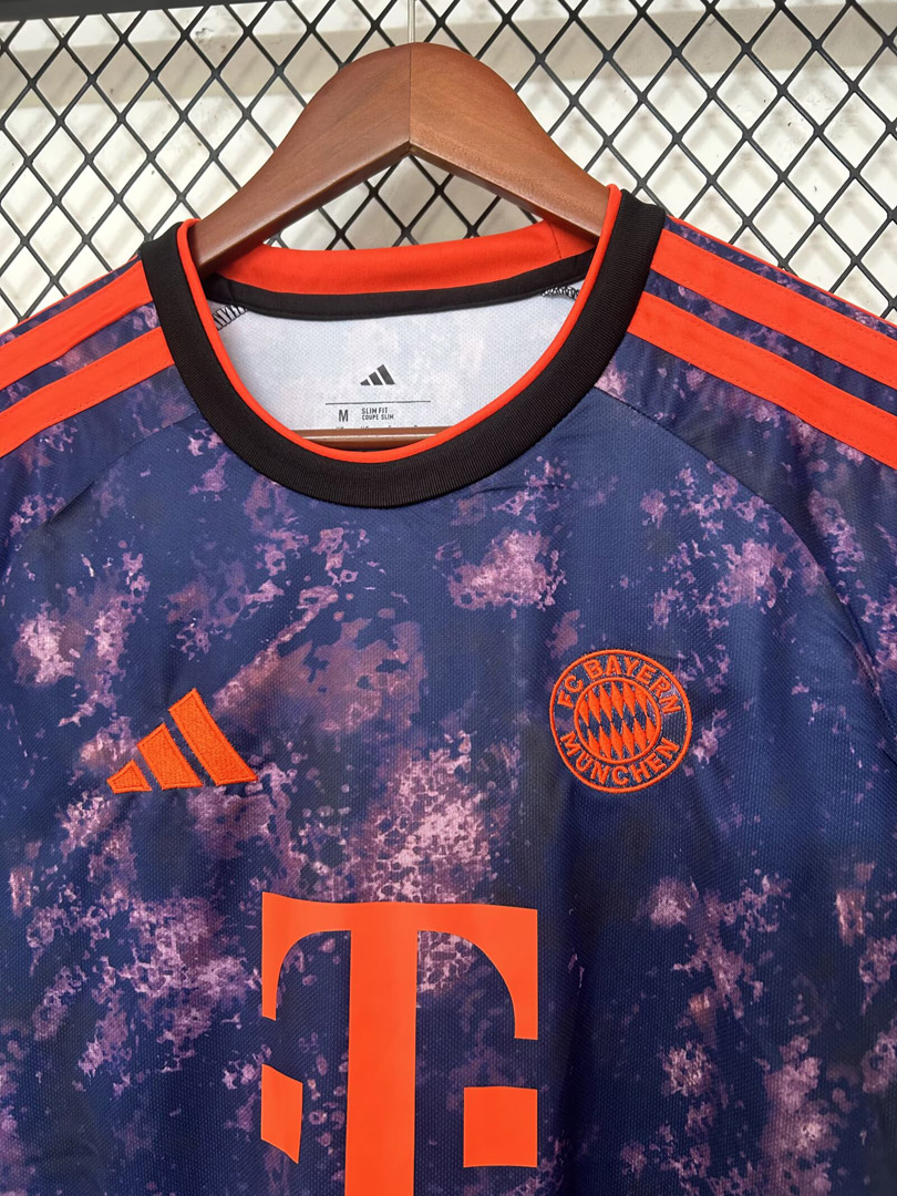 maglia Bayern Monaco Champions League vista posteriore