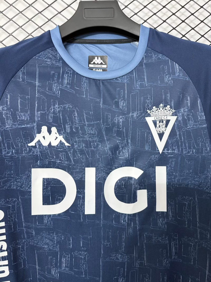 seconda maglia Cadiz CF with 2026/27 vista posteriore