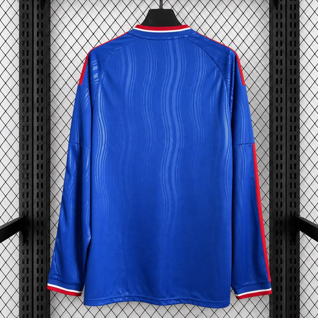 seconda maglia Manchester United 2026/27 vista posteriore