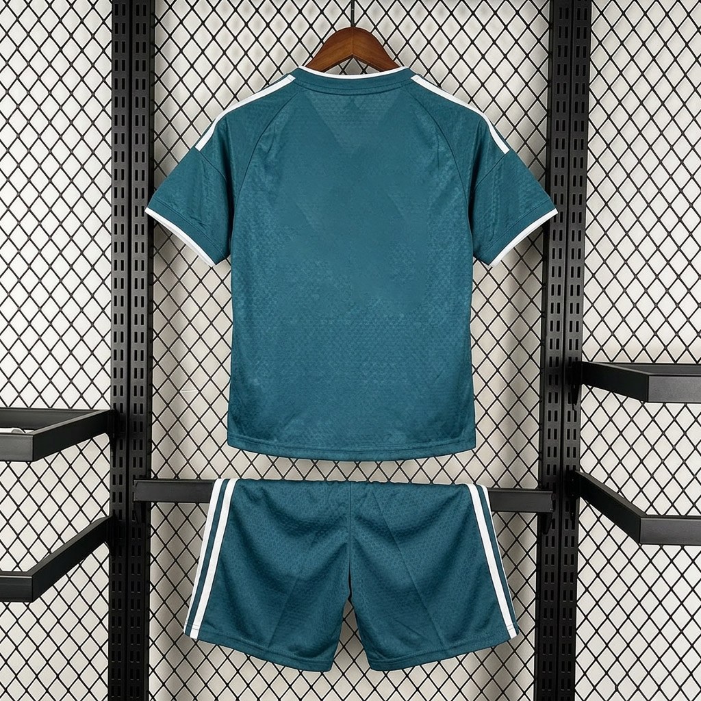 seconda maglia Real Madrid Bambino 2026/27 vista posteriore