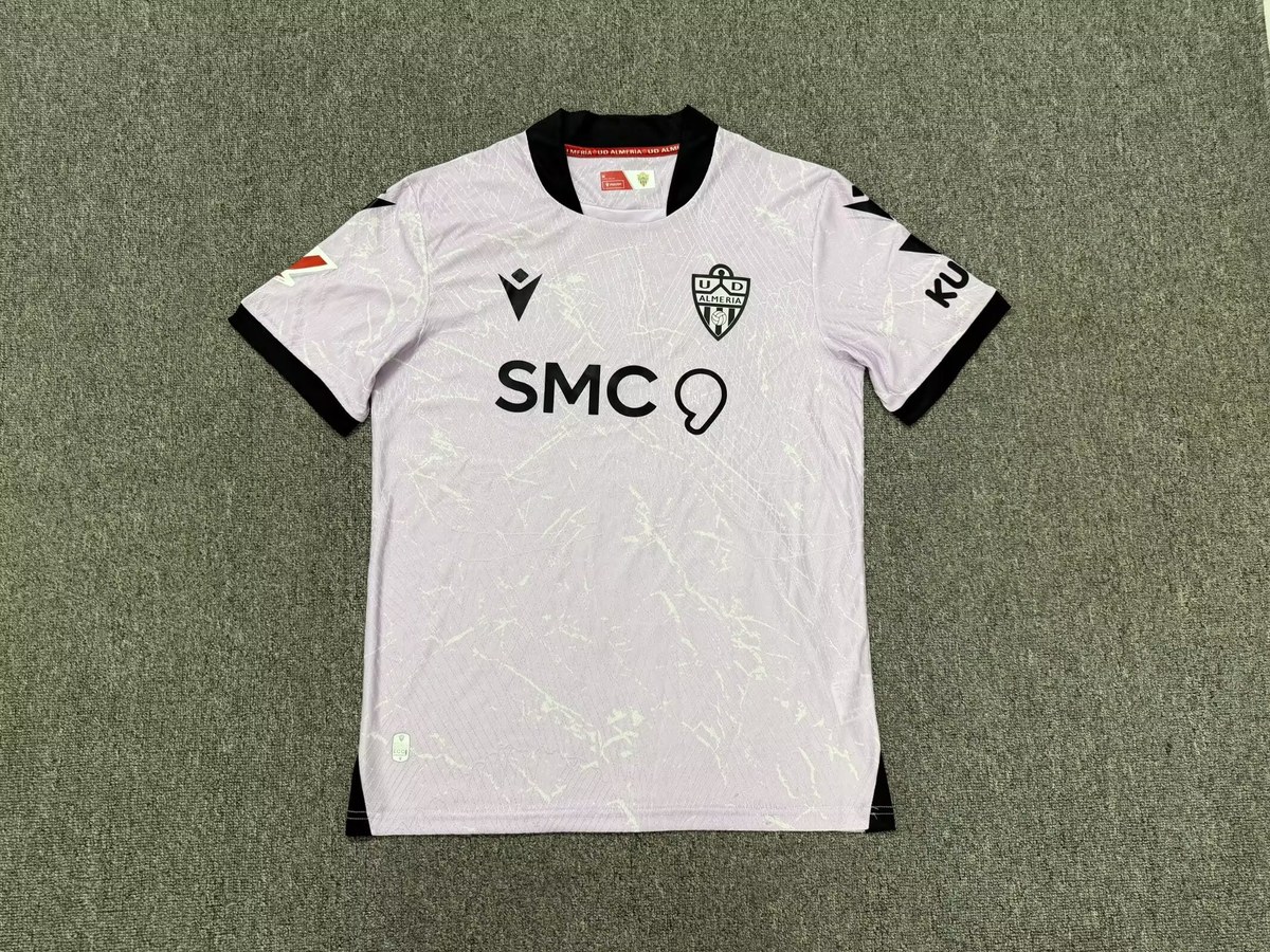 terza maglia Almeria S-XXL 2026/27 dettaglio fronte