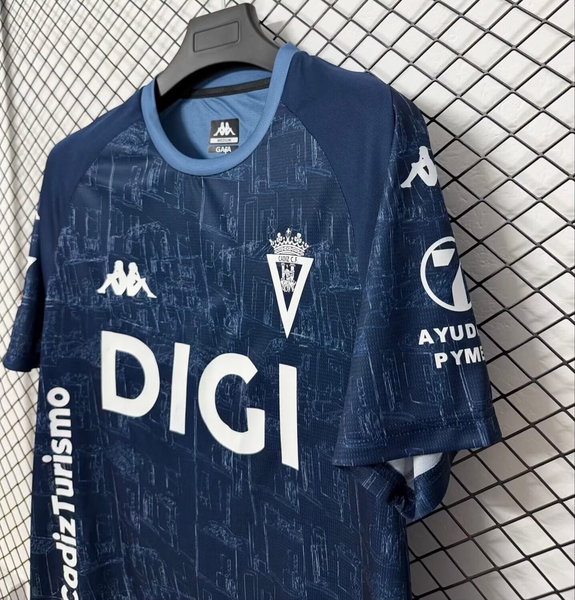seconda maglia Cadiz CF with 2026/27 dettaglio fronte
