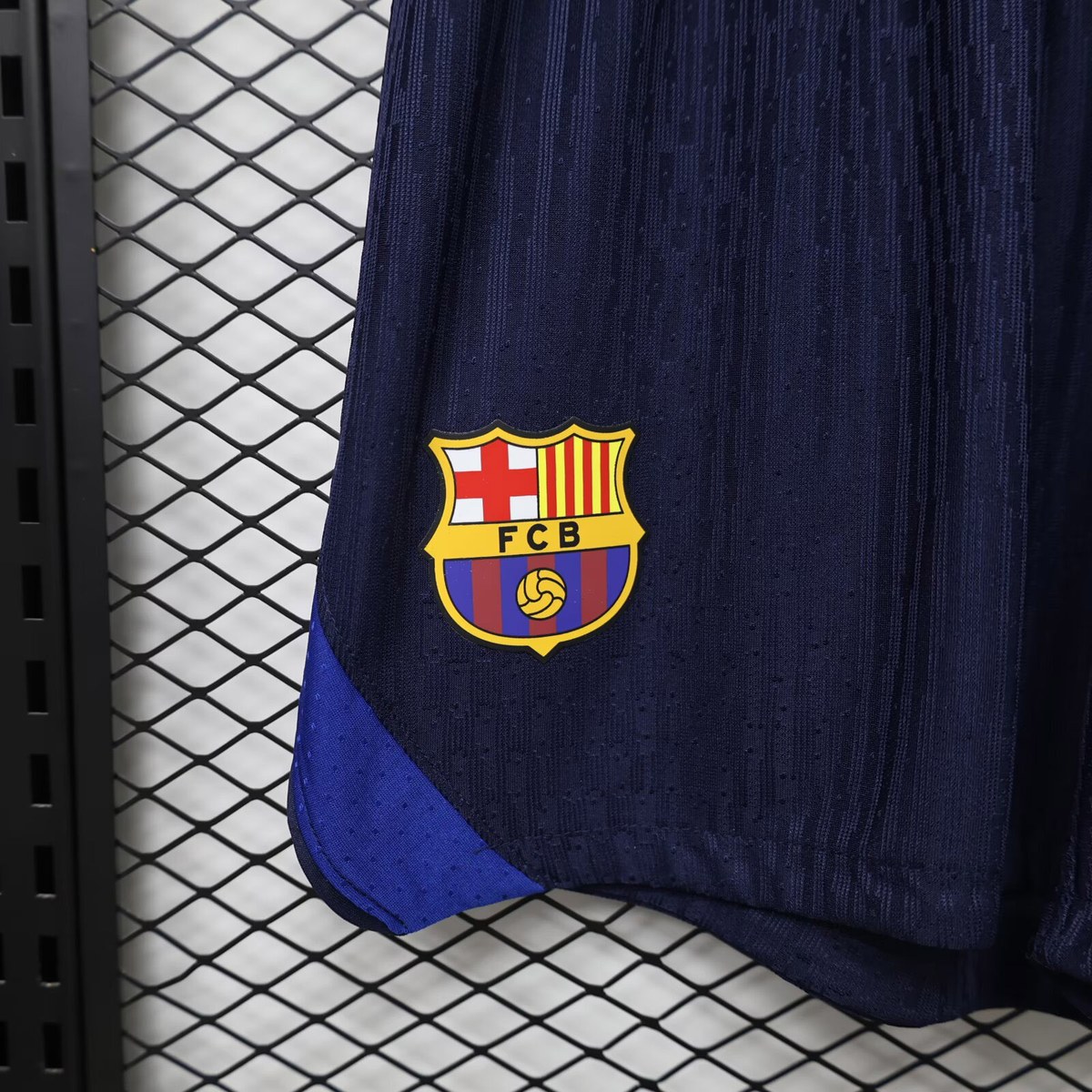 pantaloncini Barcellona Home 2026/27 dettaglio colletto
