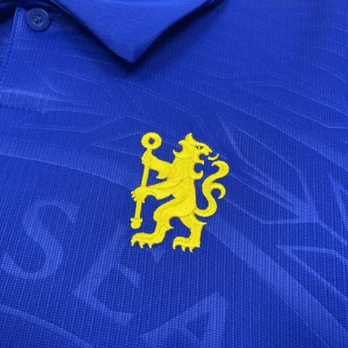 maglia manica lunga Chelsea Home 2026/27 dettaglio colletto
