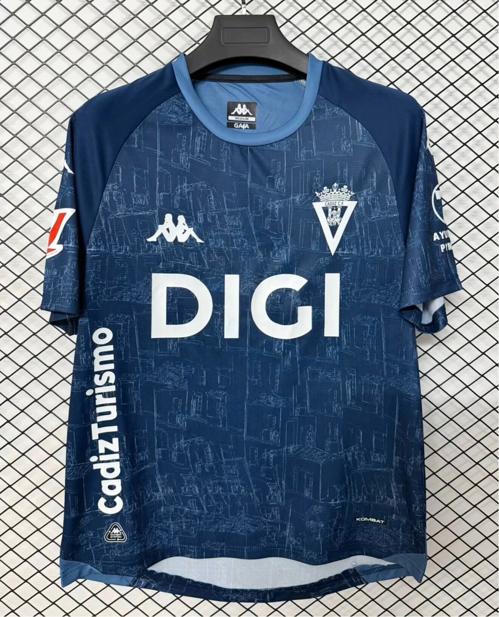 seconda maglia Cadiz CF with 2026/27 dettaglio colletto
