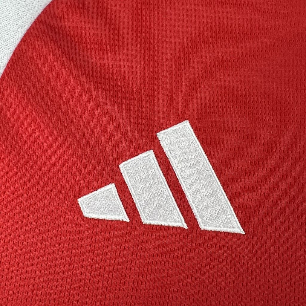 maglia manica lunga Arsenal Home 2026/27 dettaglio laterale