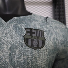 Maglia Portiere Barcellona Manica Lunga 2026/27 — Dettaglio materiali e logo
