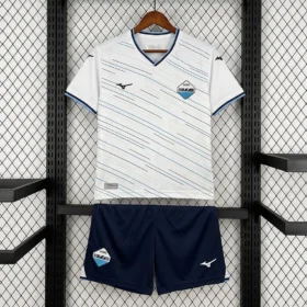 Conjunto Lazio Niño Segunda Equipación 2026/27 — Vista frontal