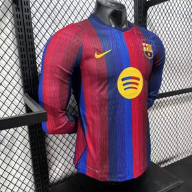 Maglia Barcellona Home Manica Lunga 2026/27 — Dettaglio materiali e logo