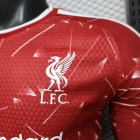 Prima Maglia Liverpool Maniche Lunghe 2026/27 – Giocatore — Dettaglio prodotto