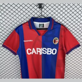 Camiseta Bolonia 1996/97 Retro – Primera Equipación — Detalle del producto