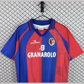 Camiseta Bolonia 1998/99 Retro – Primera Equipación — Detalle del producto