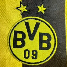 Camiseta Borussia Dortmund 2013 Retro – Primera Equipación — Detalle del producto