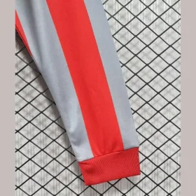 Camiseta Cremonese 1995/96 Manga Larga Retro — Detalle del producto
