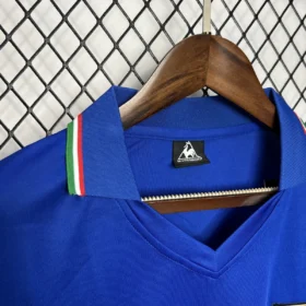 Camiseta Italia 1982 Retro – Primera Equipación — Detalle del producto