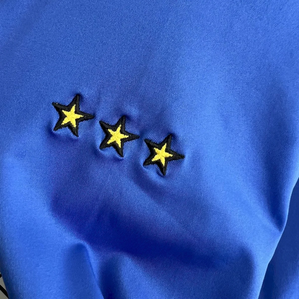 Camiseta Italia 2000 manga larga – detalle 1