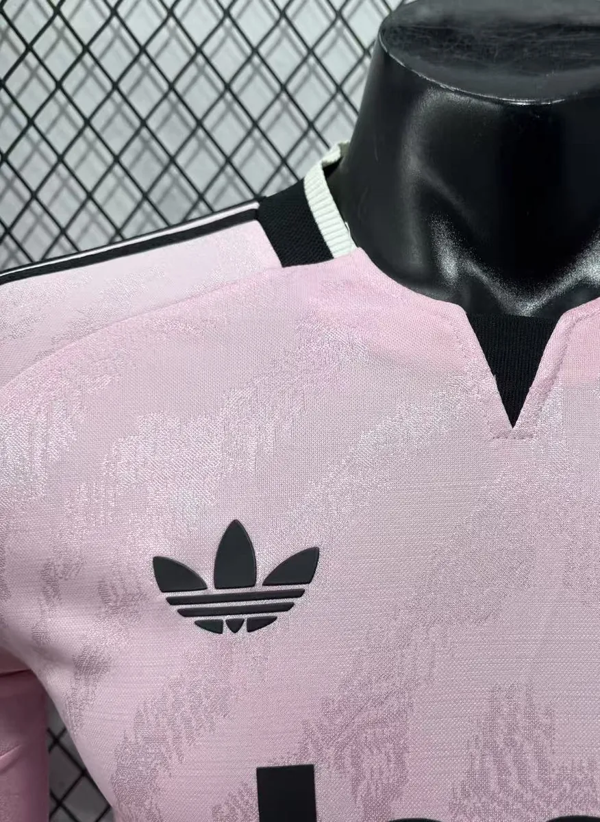 Seconda Maglia Juventus 2026/27 – Manica Lunga Versione Giocatore – dettaglio reale del prodotto 1, foto del fornitore