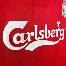 Prima Maglia Liverpool 2006/07 Finale Atene — Dettaglio materiali e logo
