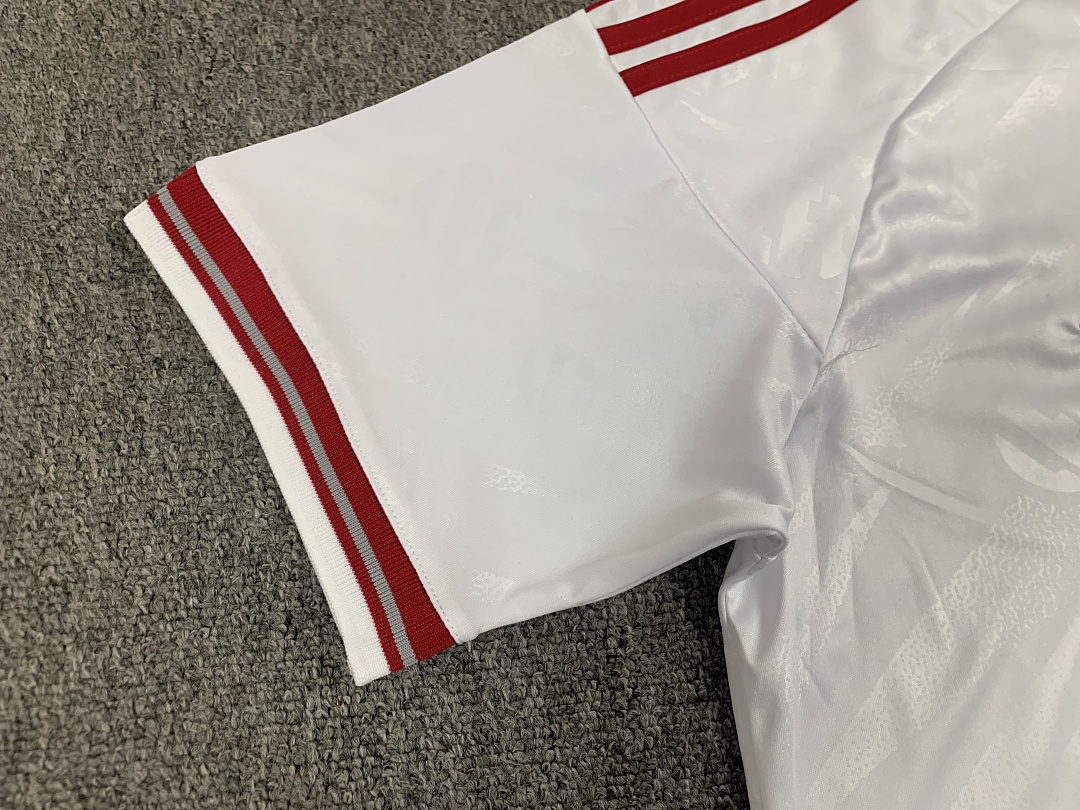 Camiseta Liverpool Away 2026/27 fronte