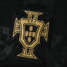 Camiseta Portugal Negra Mundial 2026 — Detalle del producto