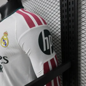 Camiseta Real Madrid Manga Larga 2026/27 – Local — Detalle de acabados