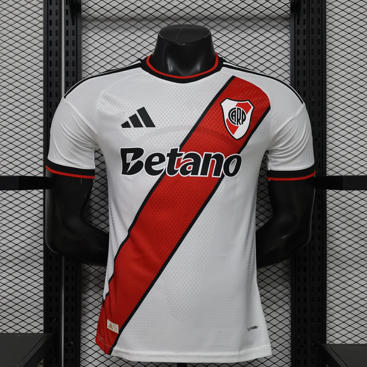 Camiseta River Plate 2026/27 Primera Equipación – Jugador — Vista frontal