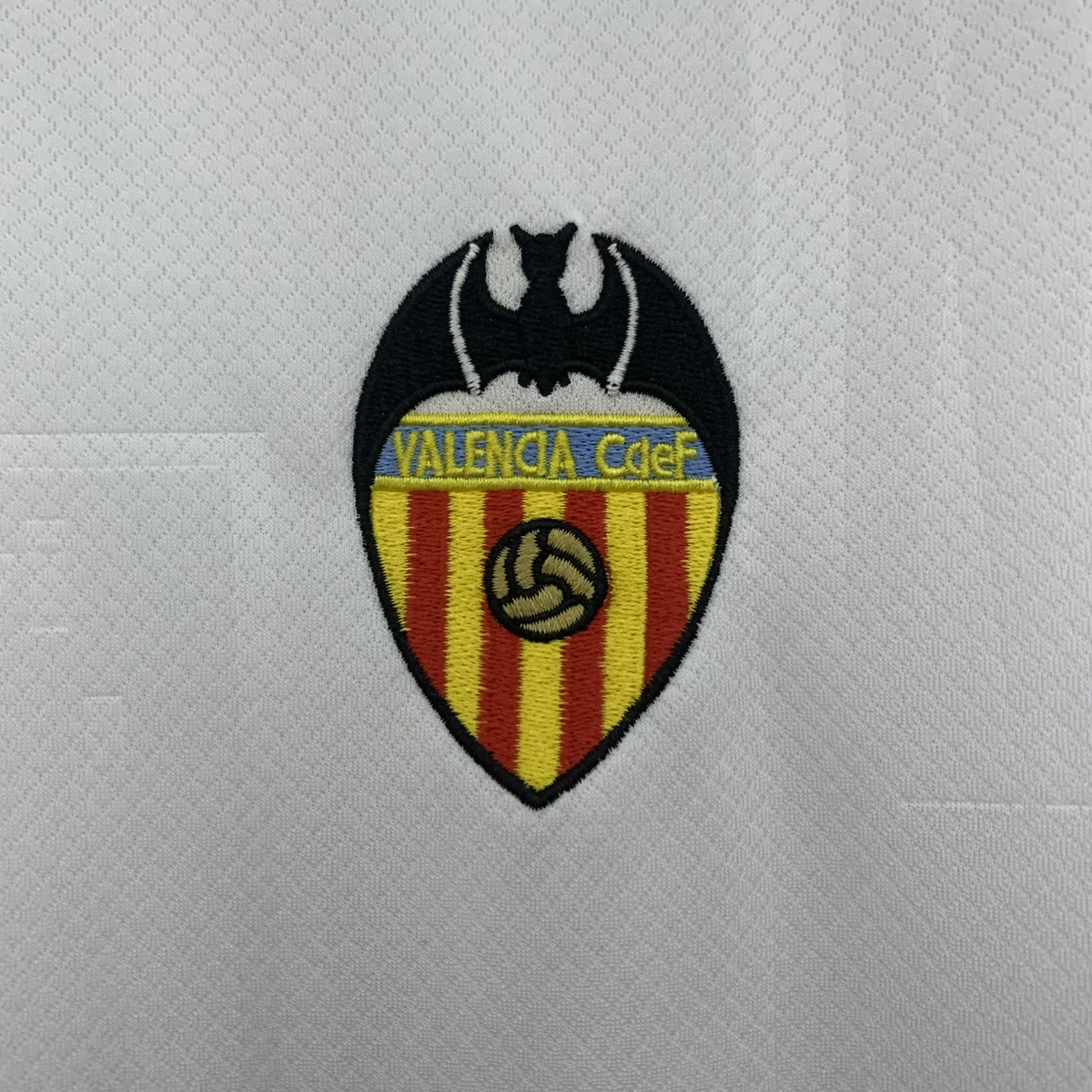 Camiseta Valencia 1996/97 – detalle 1