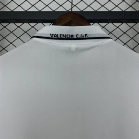 Camiseta Valencia 1996/97 Retro – Primera Equipación — Detalle del producto