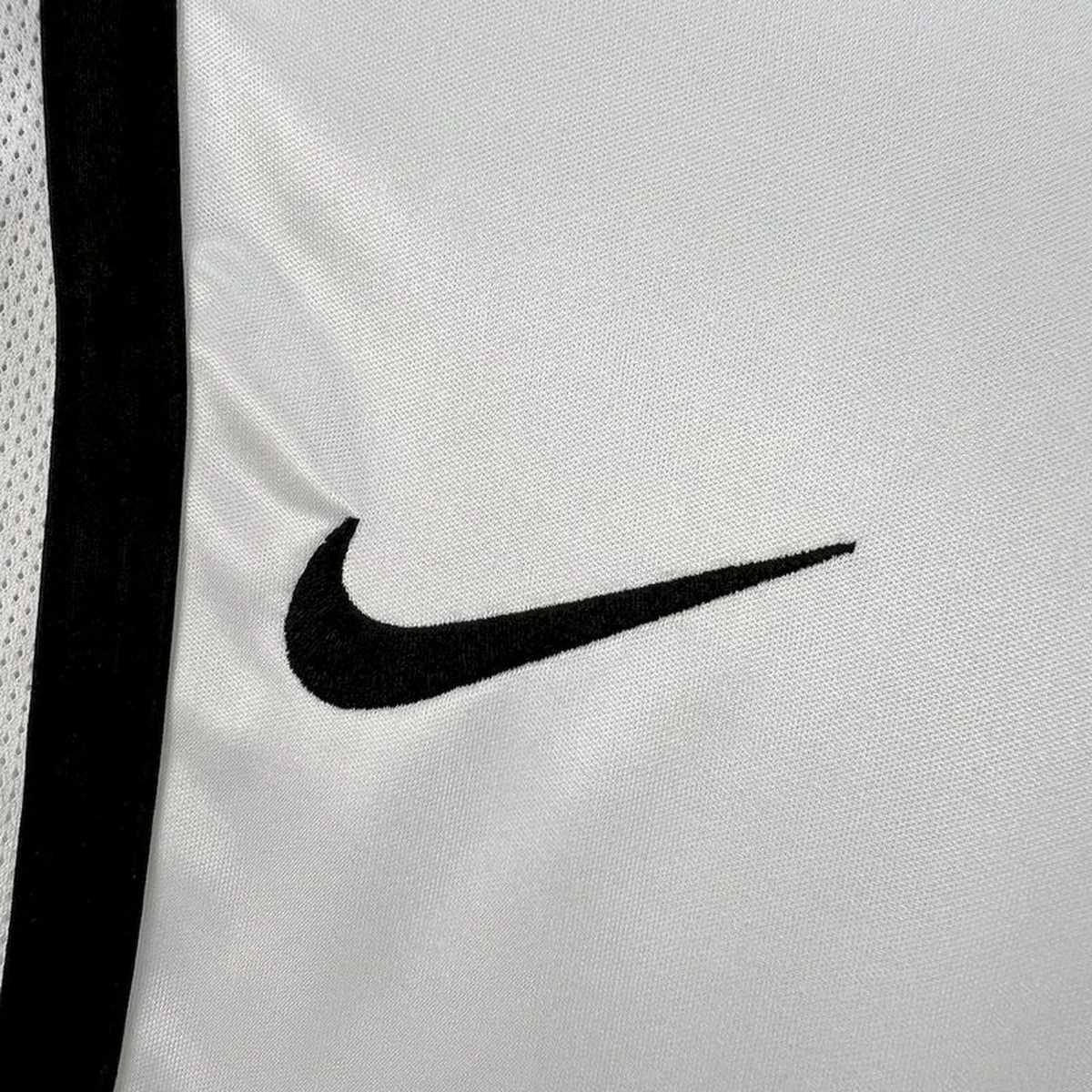 Camiseta Valencia 2000/01 – detalle 3