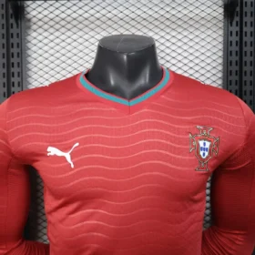 Camiseta Portugal Roja Manga Larga 2026 – Primera Equipación – Jugador — Detalle del producto