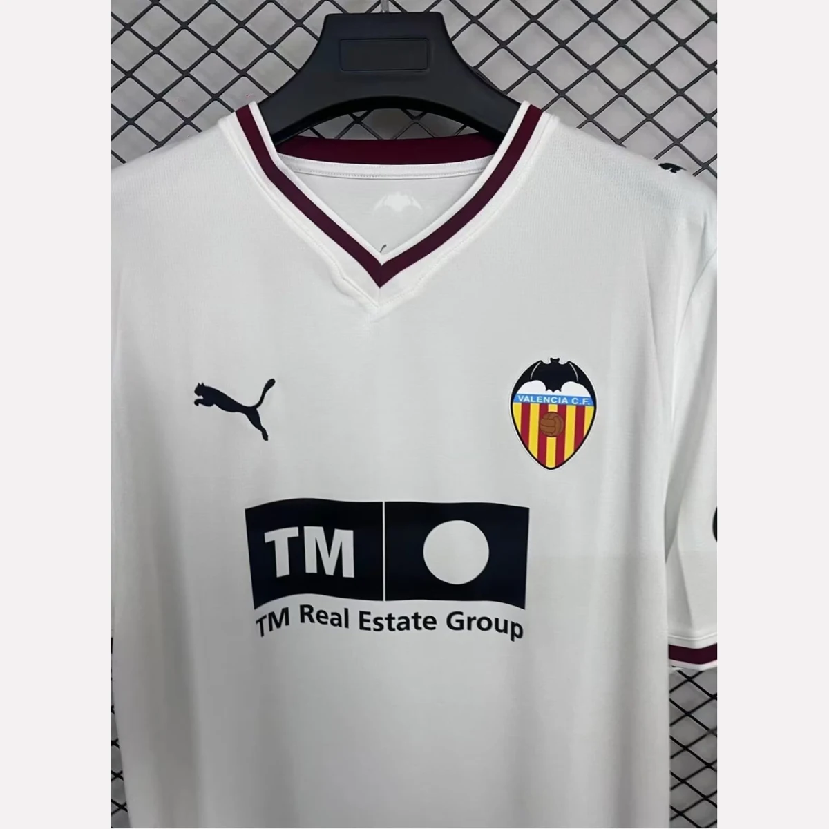 Camiseta Valencia 2026/27 – detalle 1