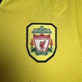 Seconda Maglia Liverpool 2004/05 Retro — Dettaglio prodotto