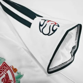 Terza Maglia Liverpool 2006/07 Retro — Dettaglio finiture