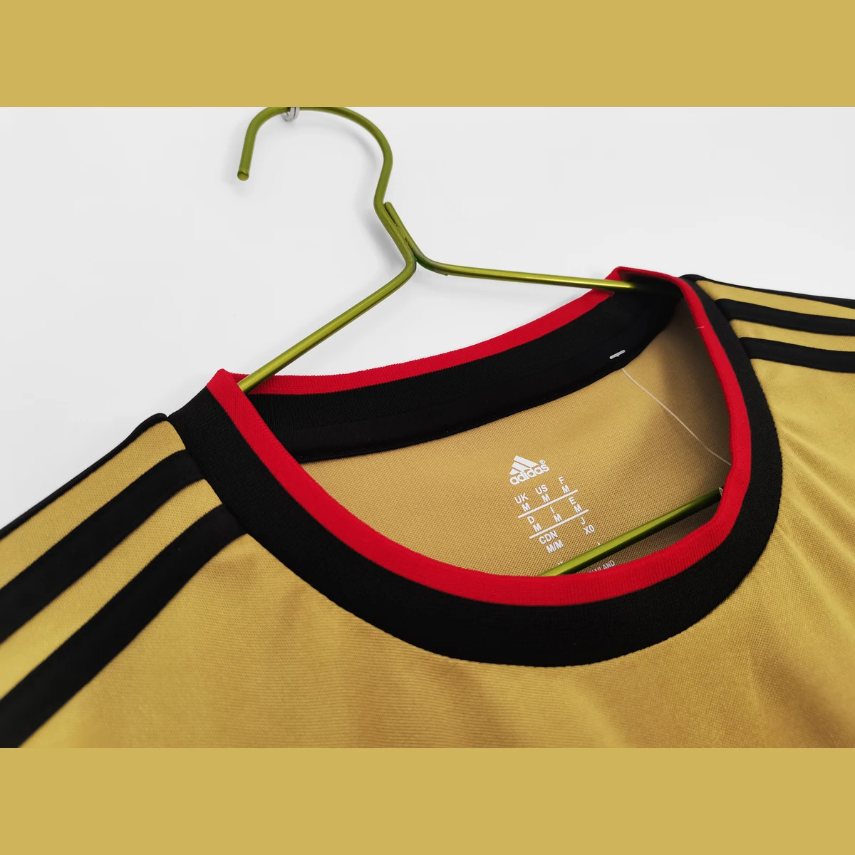 Camiseta Milan 2013/14 – detalle 3