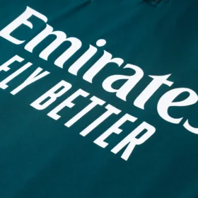 Chándal Real Madrid Niño Verde Petróleo 2026/27 — Detalle de materiales y logo