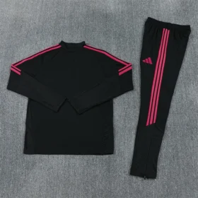 Chándal Real Madrid Negro y Rosa 2026/27 — Vista posterior