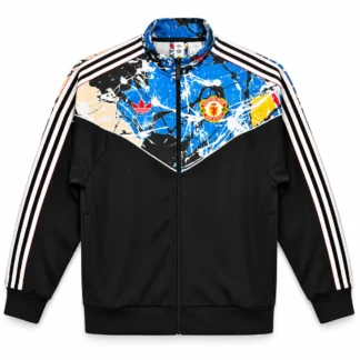 Chaqueta Manchester United Stone Roses Negra y Azul – vista frontal comercial