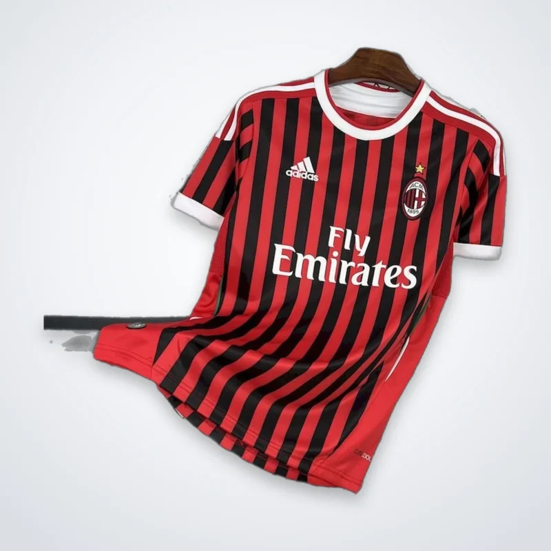 Camiseta Milan 2011/12 – foto principal