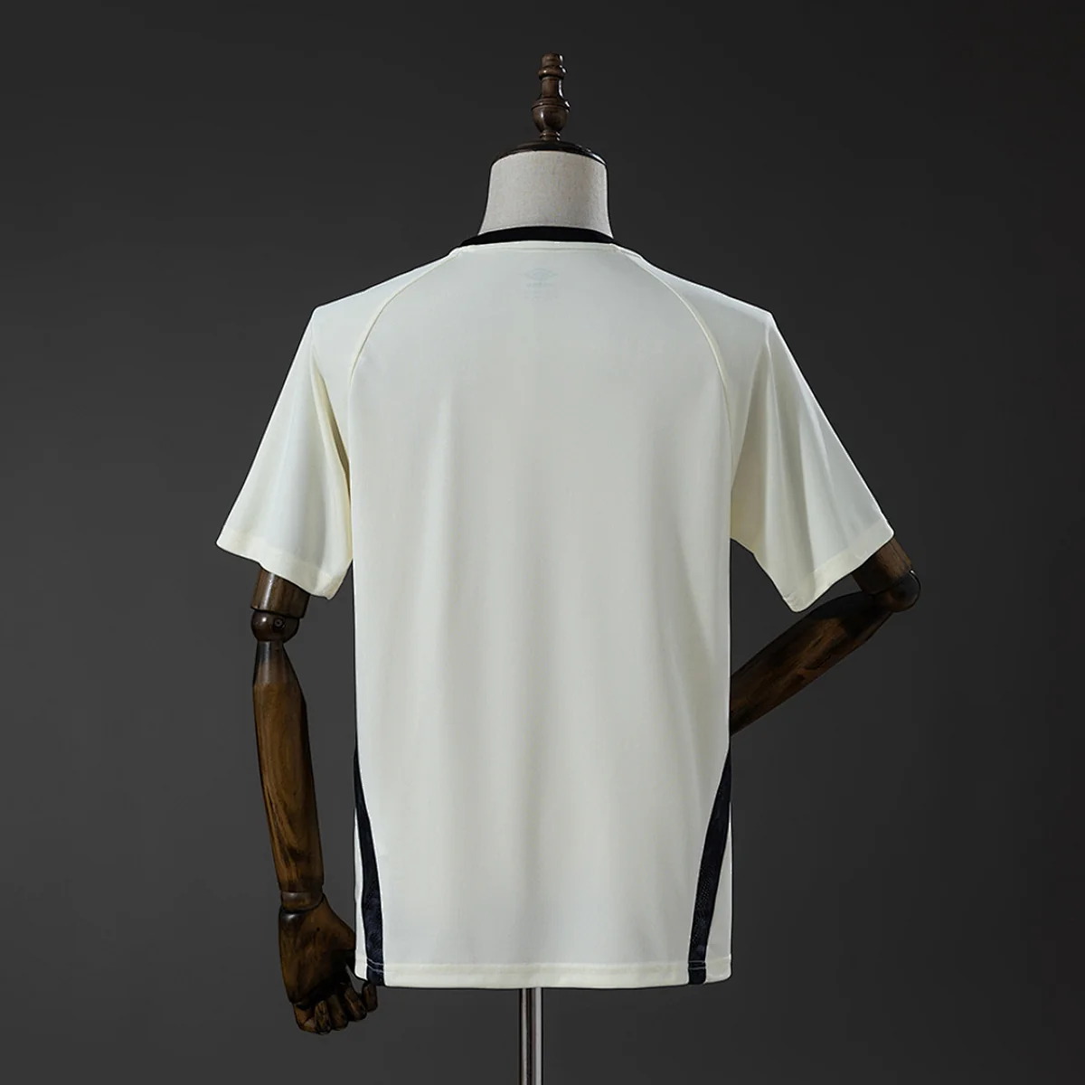 Camiseta Entrenamiento Santos Beige 2026/27 – espalda