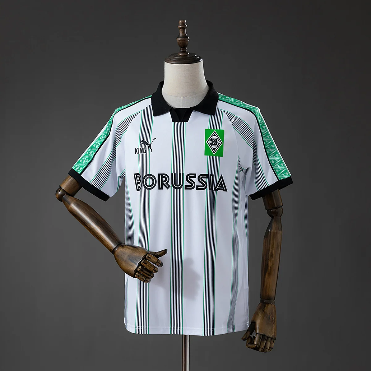Camiseta Borussia Mönchengladbach Especial 2026/27 – frontal