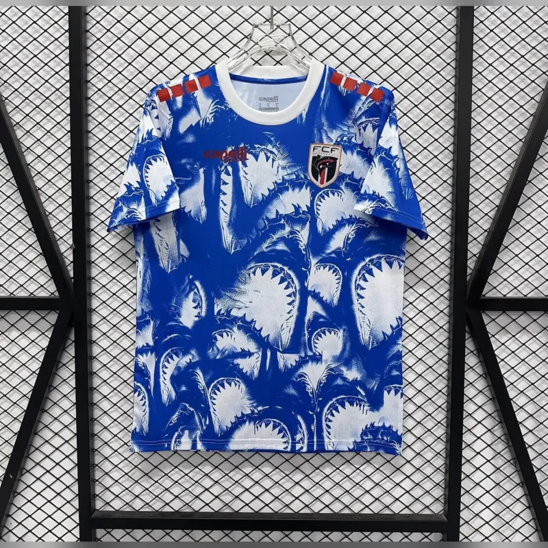 Camiseta Cabo Verde Especial Palmeras Azules 2026/27 – frontal