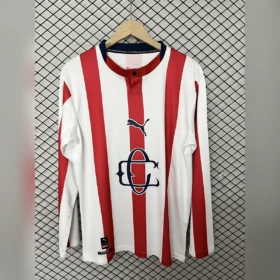 Camiseta Chivas Manga Larga Monograma 2026/27 — Vista frontal
