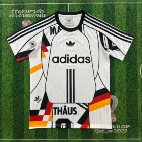 Camiseta Alemania Especial Blanca Retro 2026/27 — Vista frontal