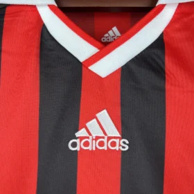 Camiseta Milan 2009/10 Retro — Detalle del producto