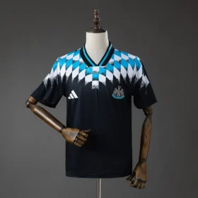 Camiseta Newcastle Edición Especial 2026/27 — Vista frontal