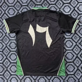 Camiseta Palestina Negra y Verde — Vista posterior
