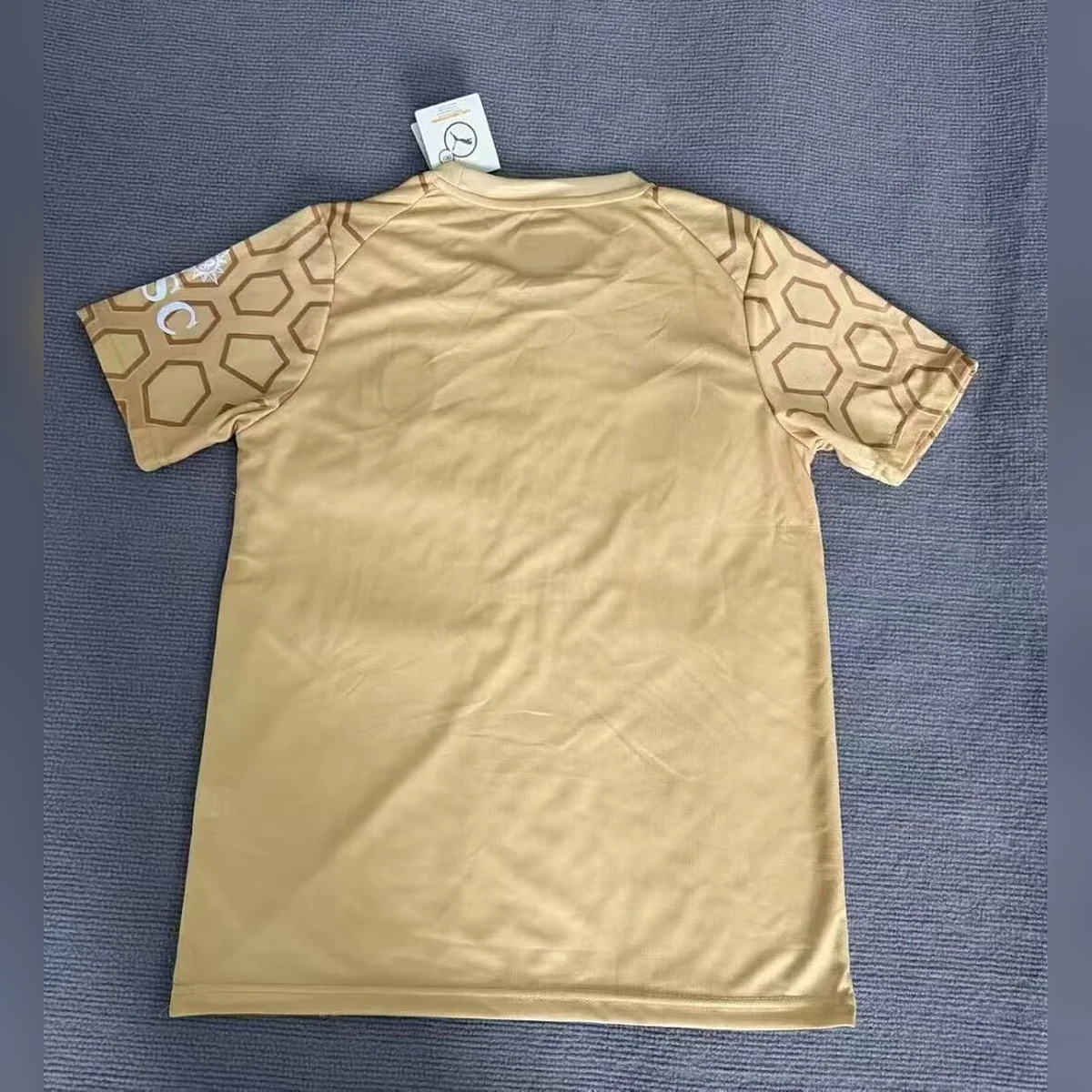 Camiseta Portero Milan Dorada 2026/27 – espalda