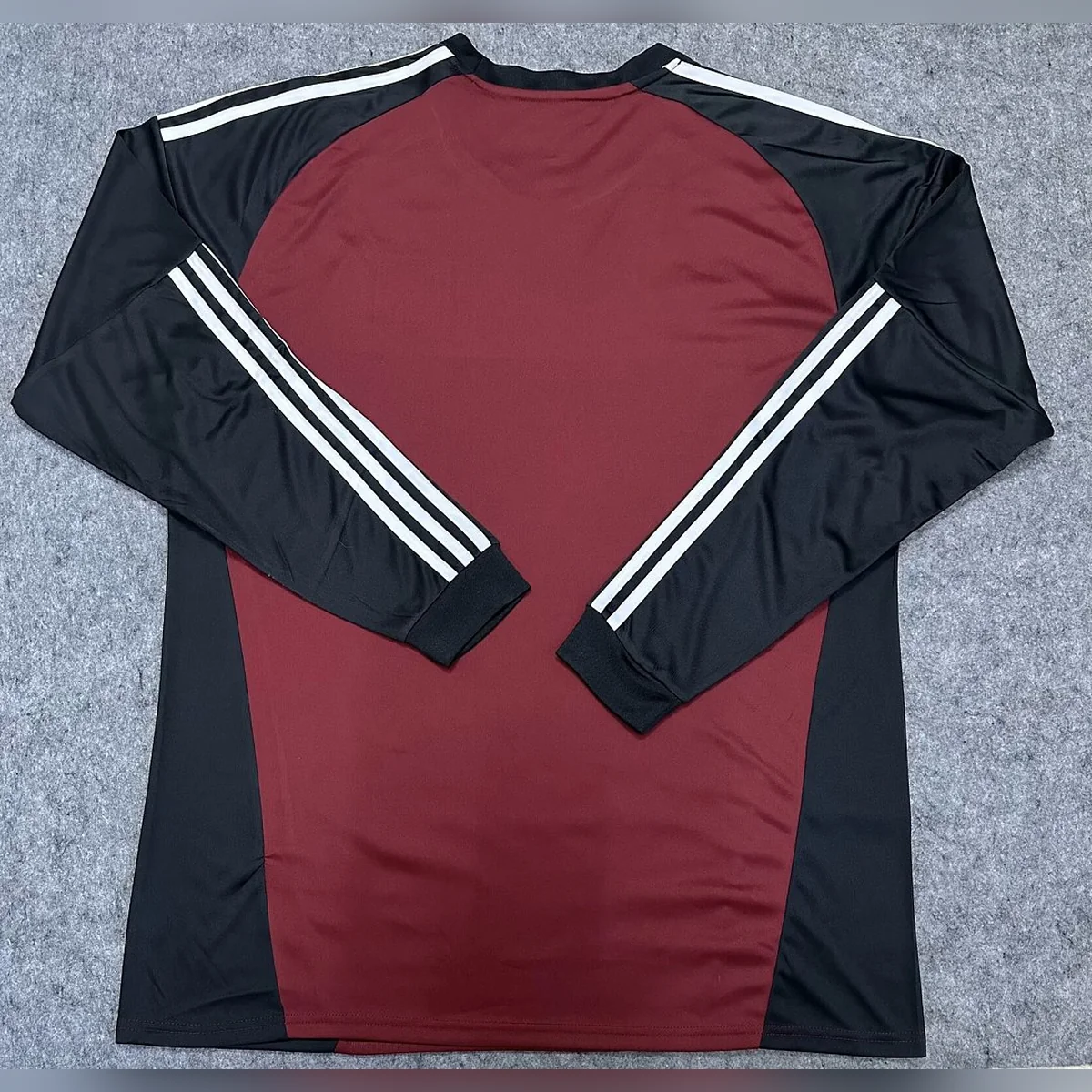 Camiseta Portero España Manga Larga 2026/27 – espalda
