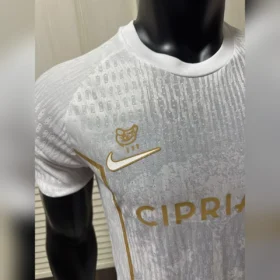 Camiseta Ronaldinho Ravenna Jugador Blanca y Oro — Detalle del producto