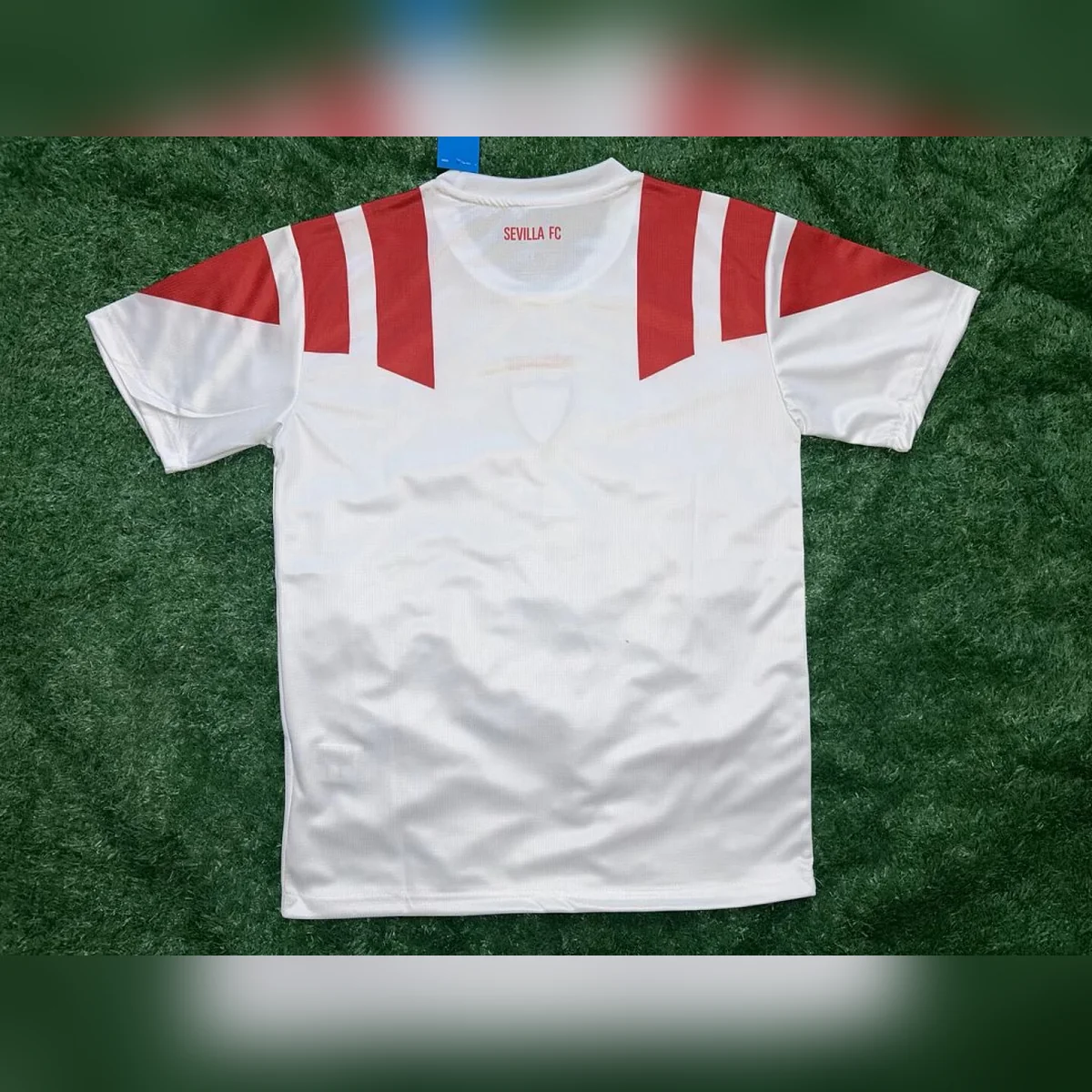 Maglia Siviglia Bianca con Spalle Rosse 2026/27 – retro